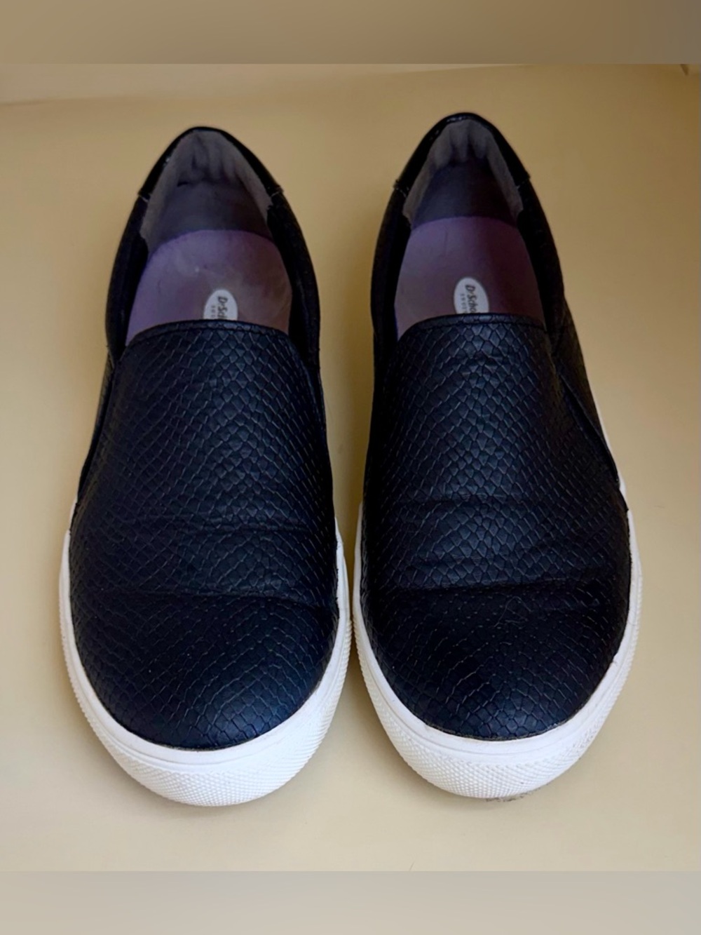 10: Dr. Scholl's Black Slip-On Sneakers with White Soles - Size 6